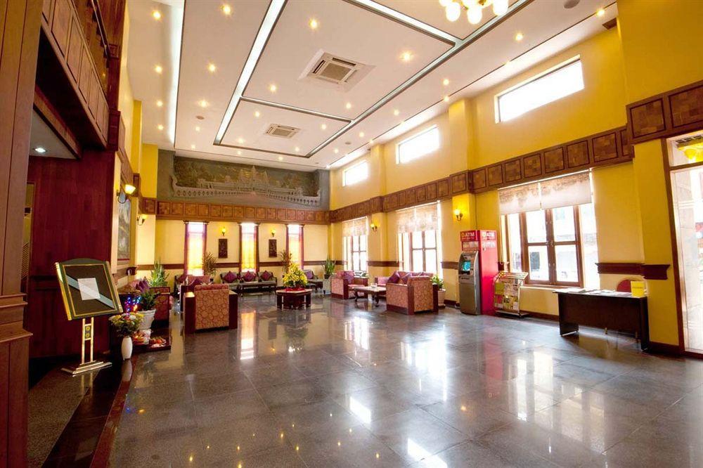 Ohana Palace Hotel