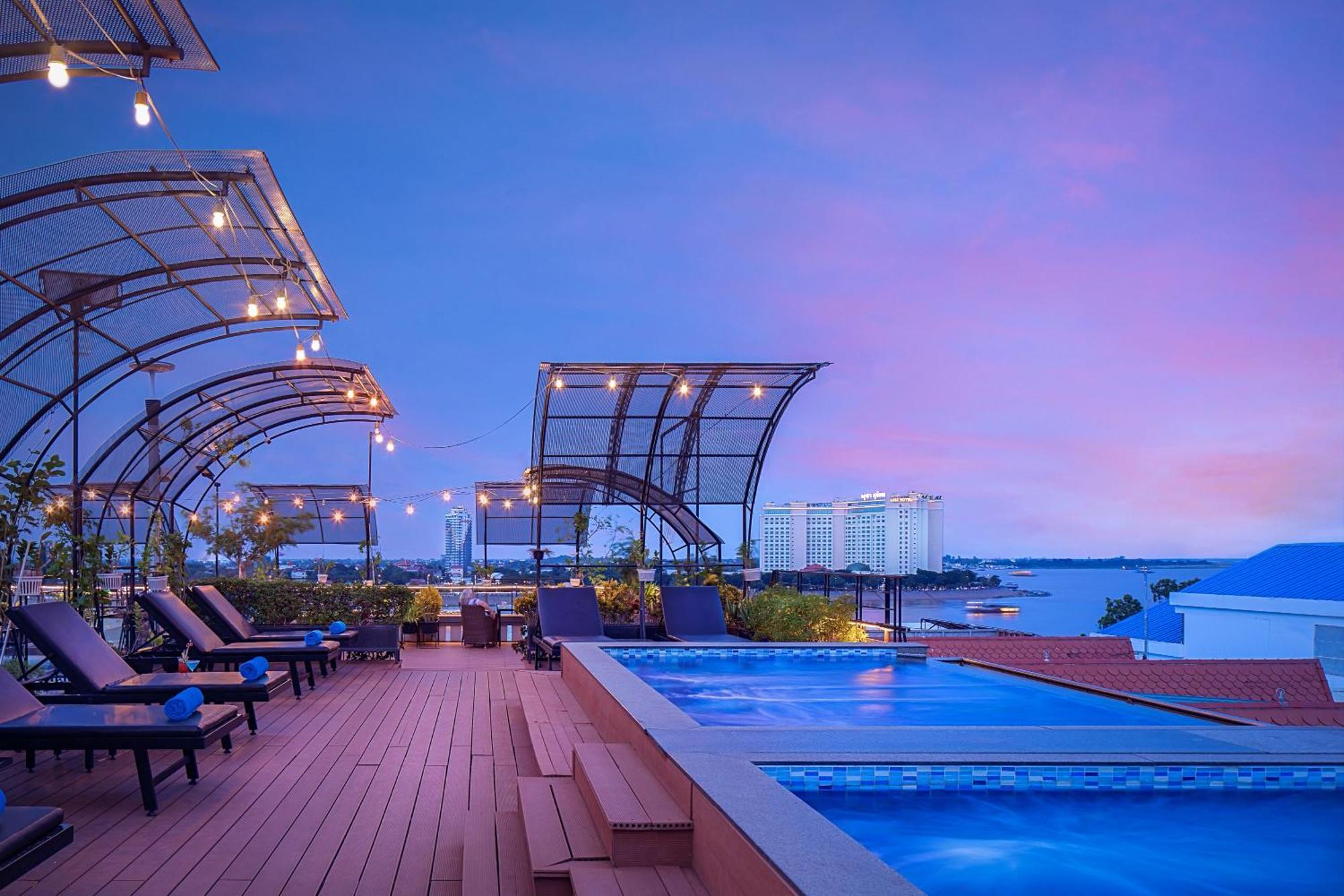 Ohana Palace Hotel
