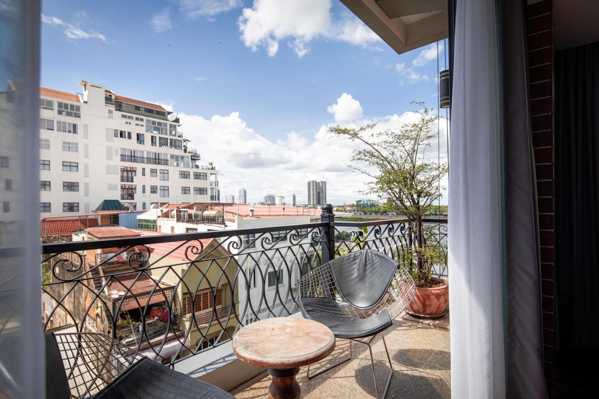 Ohana Palace 4* Phnom Penh