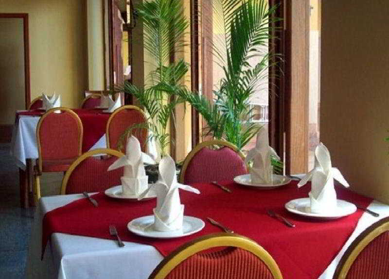 Ohana Palace Hotel